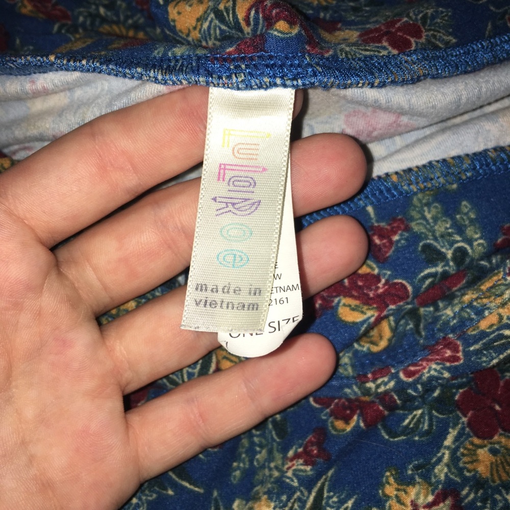 Lularoe leggings - Picture 2 of 3